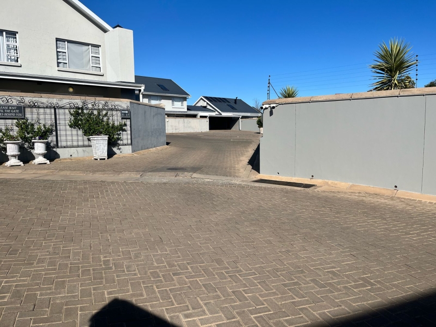 To Let 3 Bedroom Property for Rent in Top Town Eastern Cape